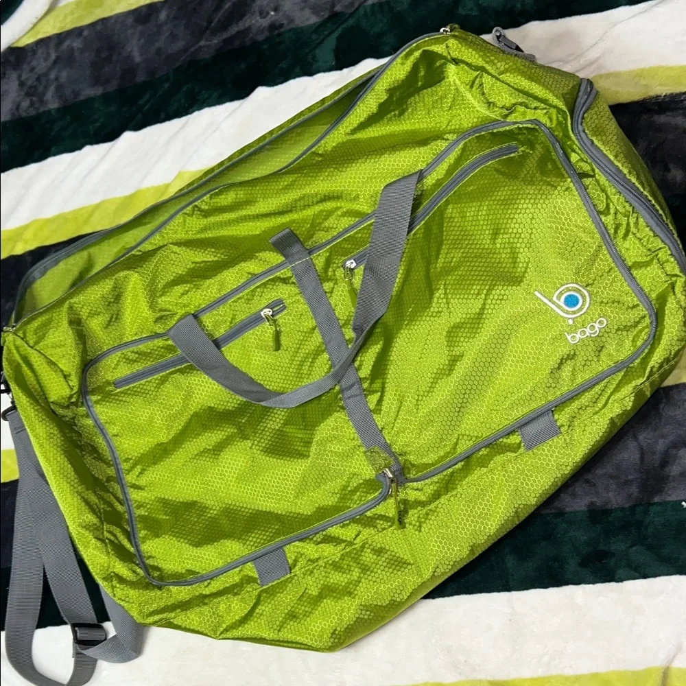 BAGO Large Duffel Bag EXTENDS